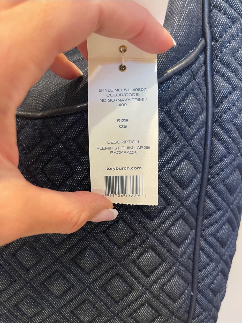 NWT Tory Burch Fleming Denim Quilted Navy Large Backpack with Chain - Picture 3 of 7